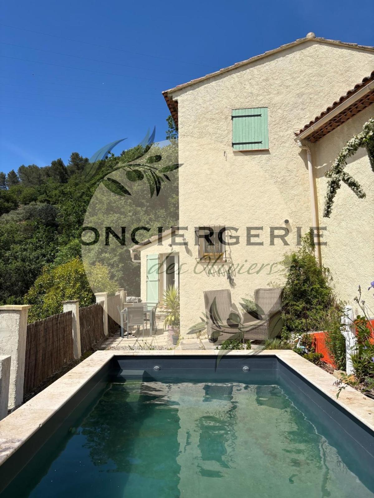 Villa Avec Piscine Belgentier Exteriör bild